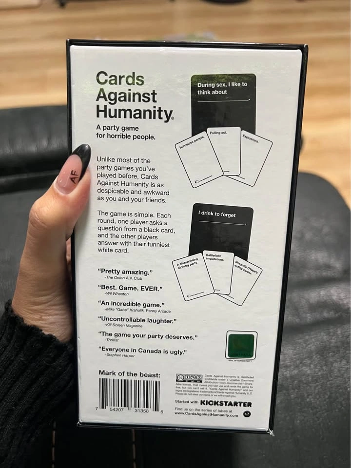 Cards Against Humanity Card Game - photo 4