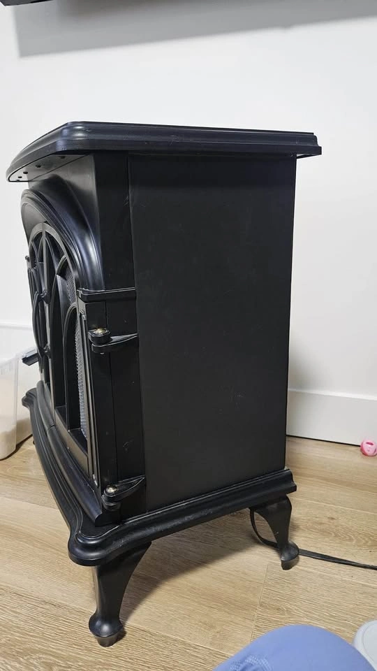 Free standing electric fireplace with double doors - photo 5