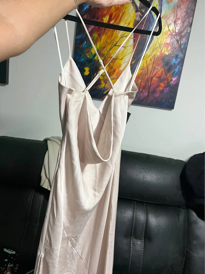 Aritzia Babaton Bellamy Spaghetti Strap Slit Midi Dress - photo 2