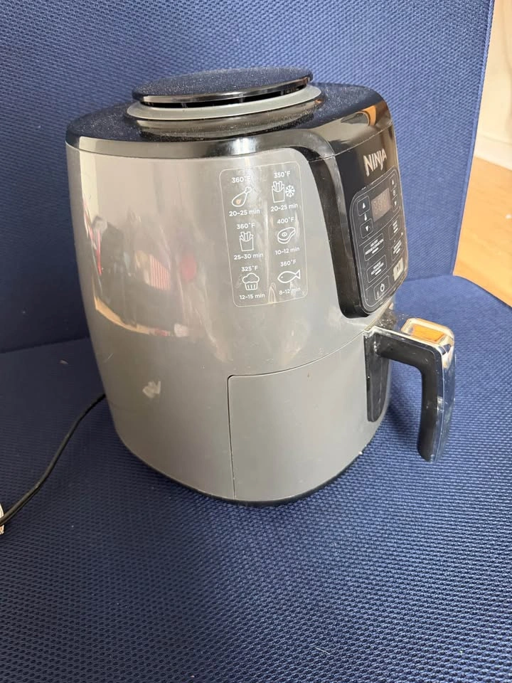 Ninja Air Fryer - photo 3