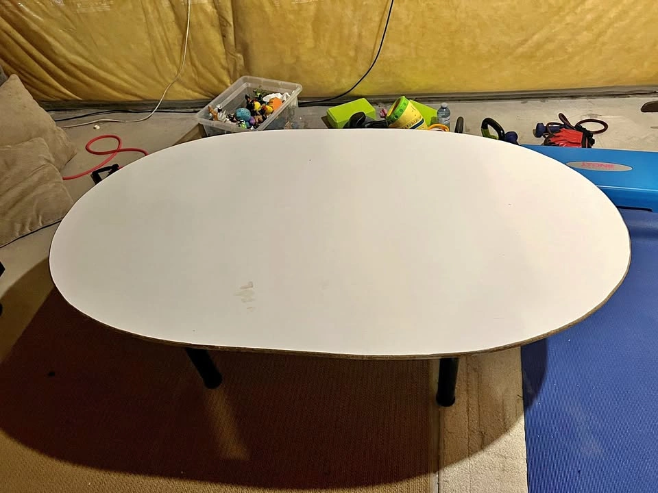 Child Toddler Round Oval Edge Safe Table