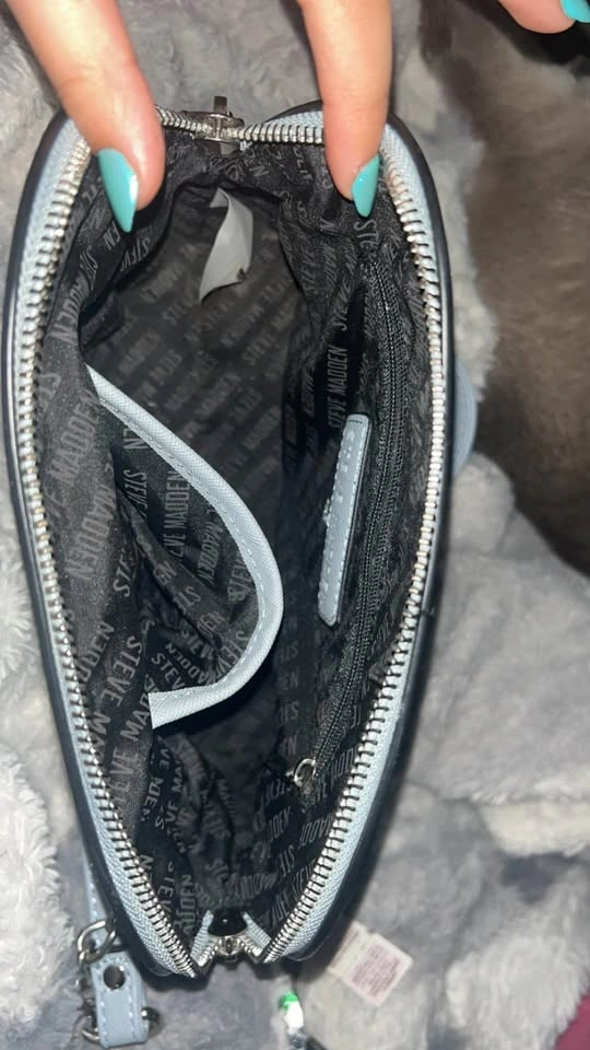 Light blue Steve Madden purse - photo 3