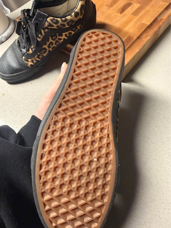 Leopard Custom Old Skool Vans 8.5 Wide - photo 2