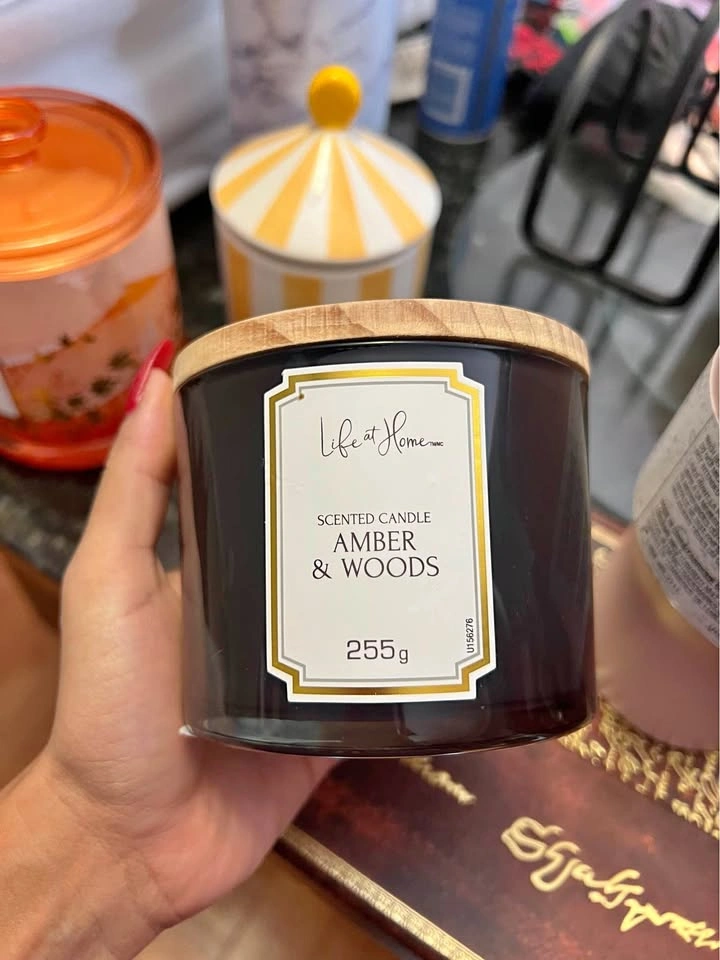 Scented Candles - NEW - Perfect Gift 🎁