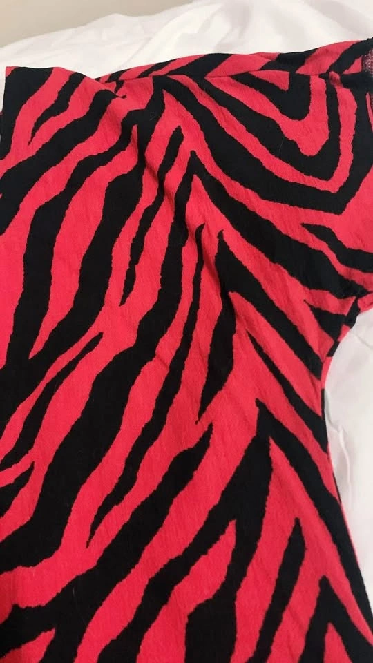 Red & Black Zebra Print Midi Dress - Size 6 - photo 5