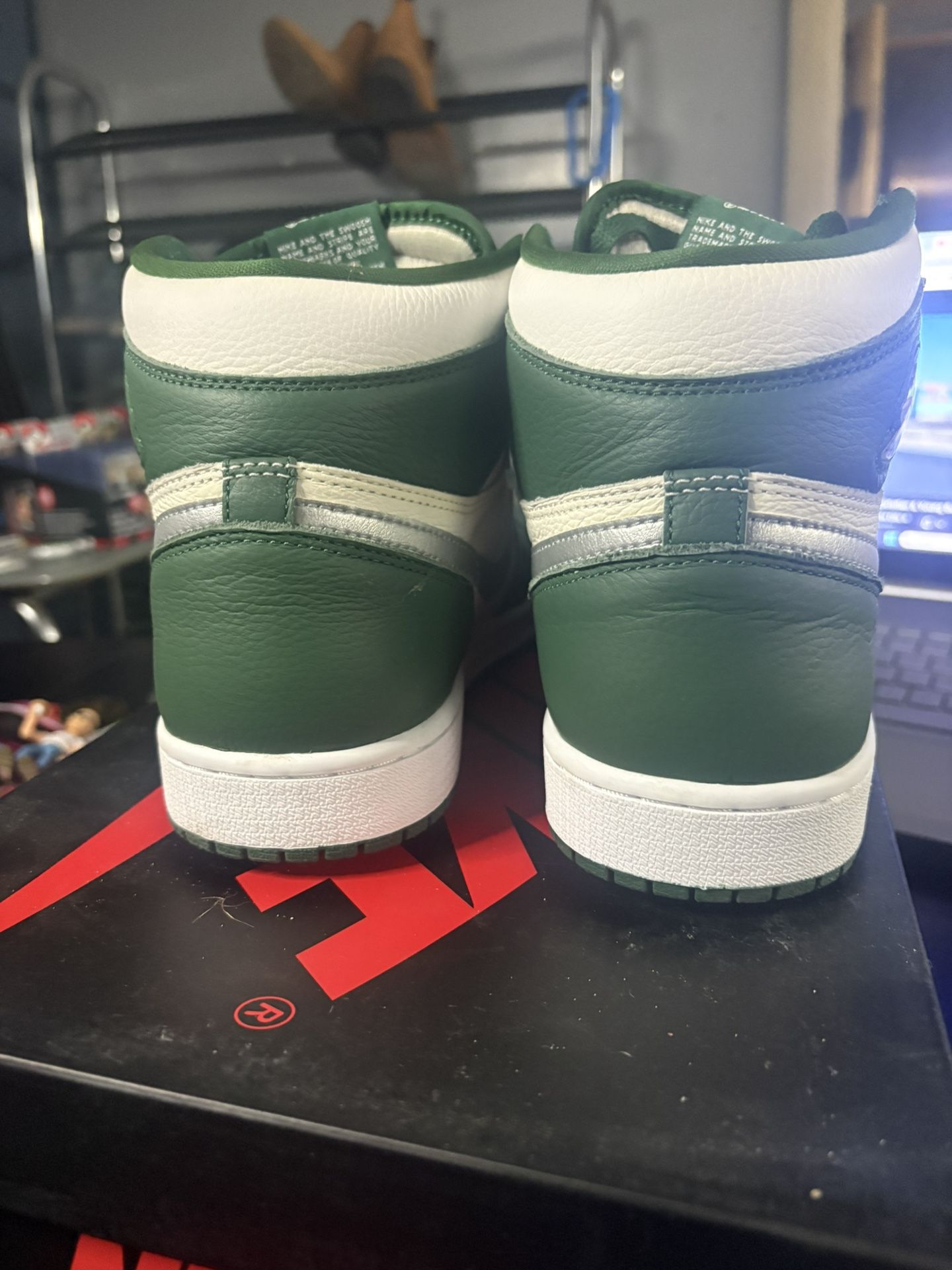 AIR JORDAN 1 RETRO HIGH OG - photo 3