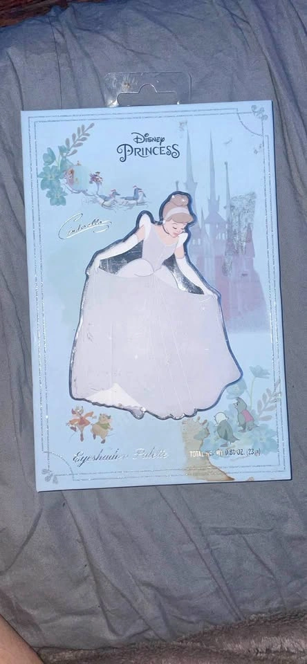 Disney Princess Cinderella Eyeshadow Palette
