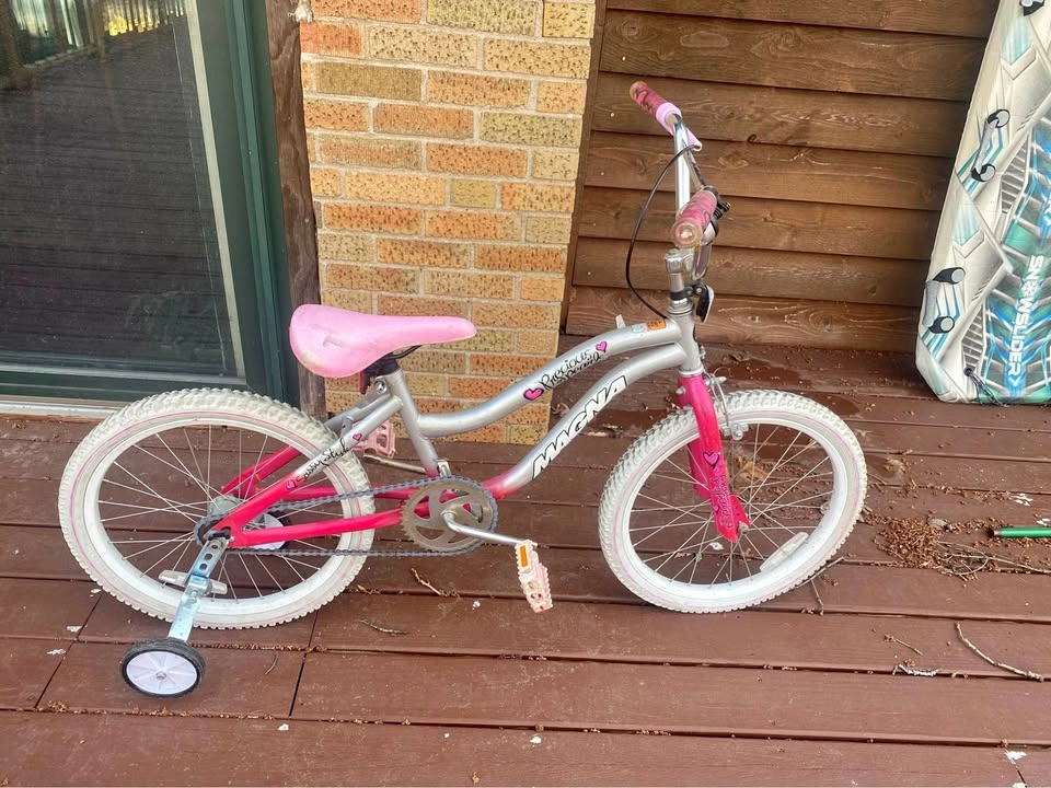 20” Girls Bike with Training Wheels