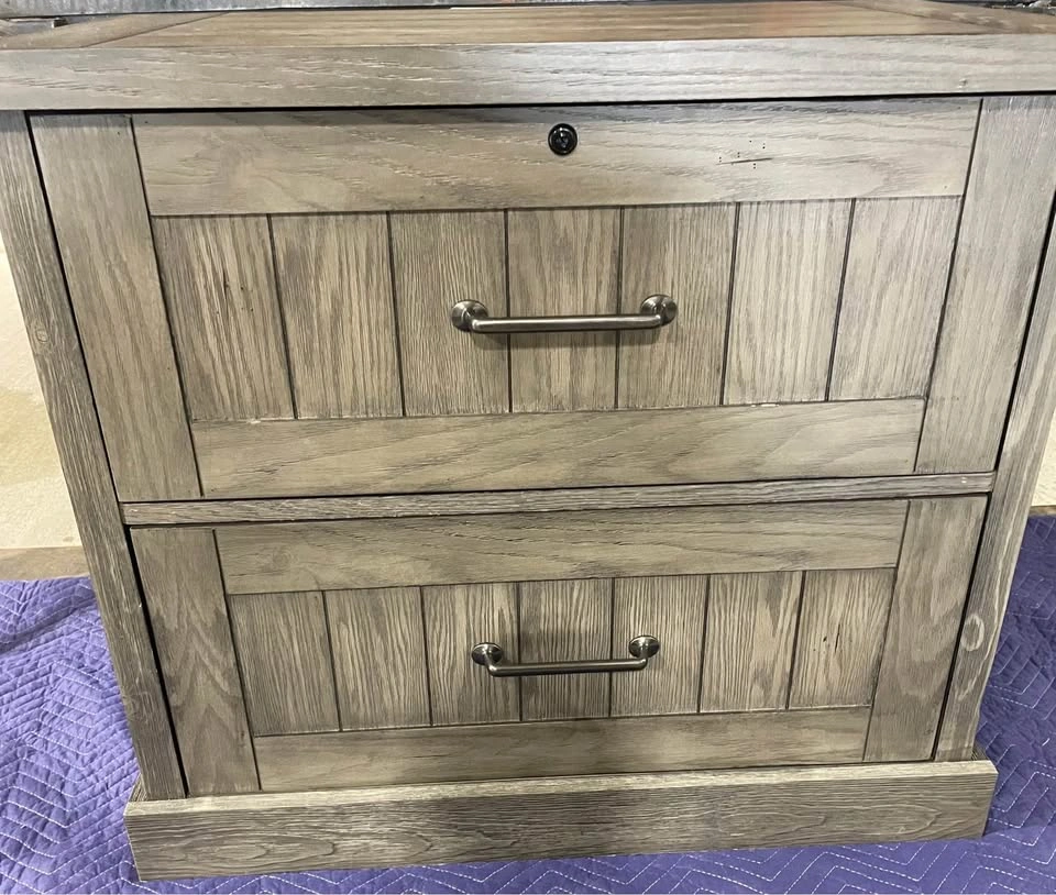New Office File Cabinet or Storage with Key - photo 2