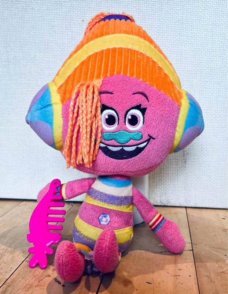DJ Suki Trolls Plush – Rare Talking Troll