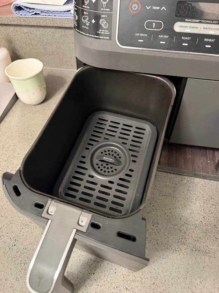 Ninja Dual Basket Airfryer - photo 2