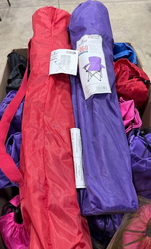 Academy Sports Folding Camping Chairs Lot of 19 - photo 4