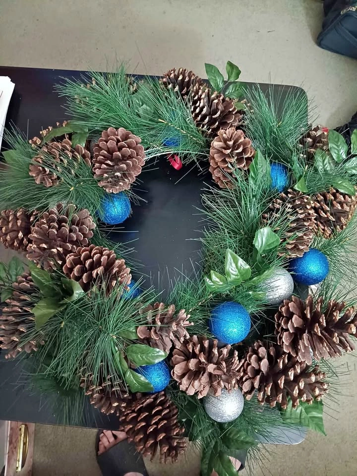 2 Foot Christmas Wreath