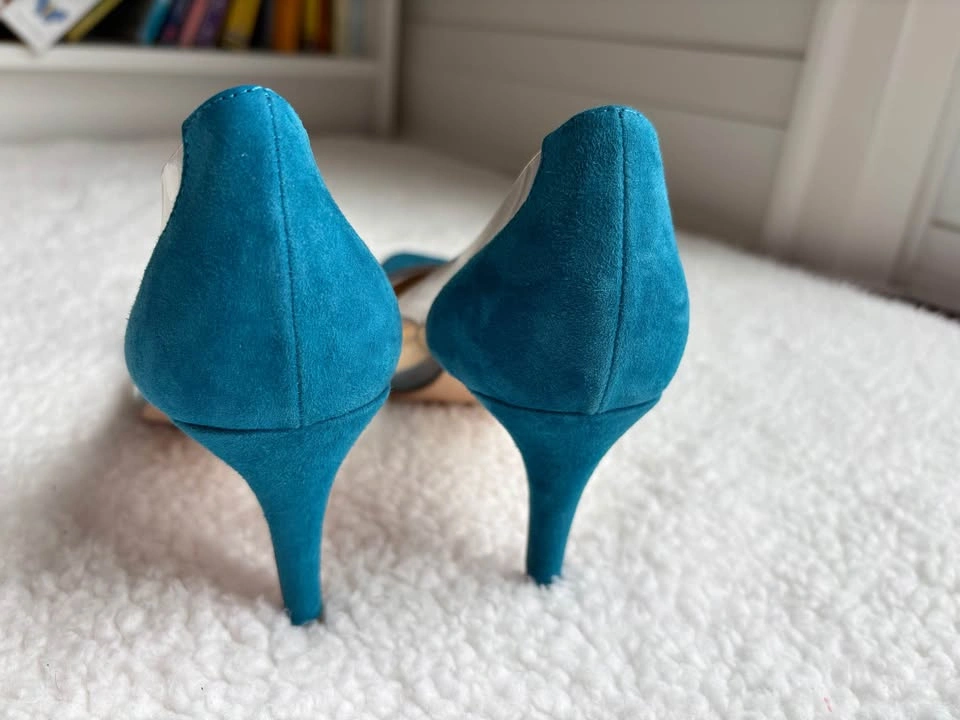 Gianvito Rossi Teal Blue Suede Plexi Heels (Size 37) - photo 4