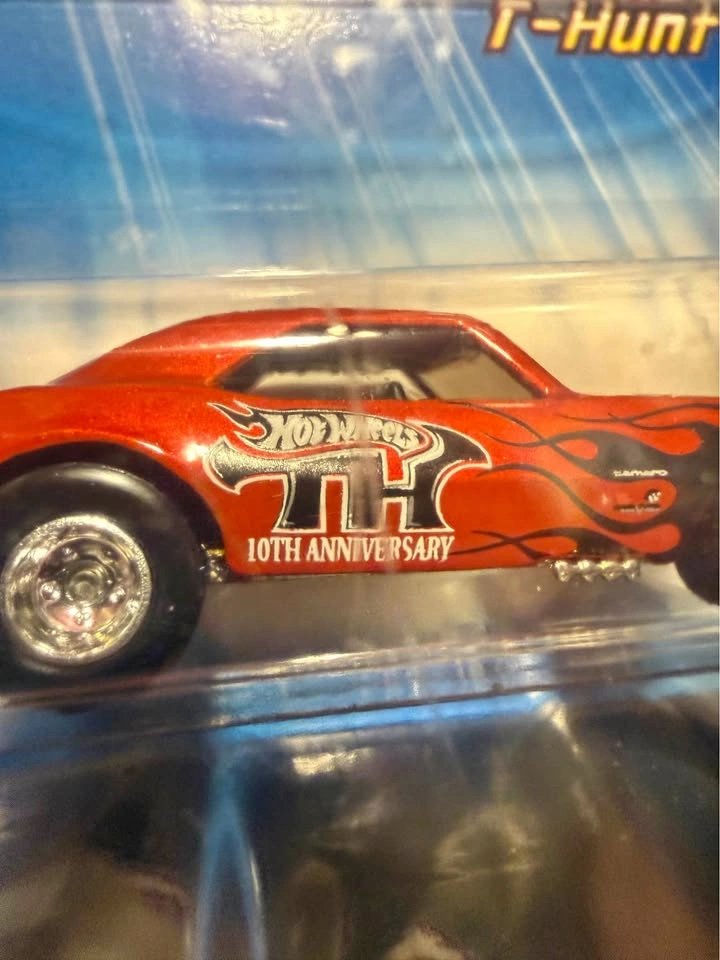 Hot Wheels 1967 Camaro 10th Anniversary T-Hunt