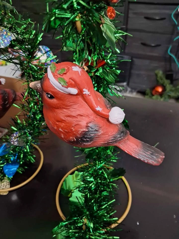 Christmas Decoration. Cardinal with Stand. - photo 3