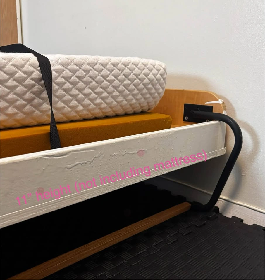 Custom Queen Size White Murphy Bed - Built to Last! - photo 5