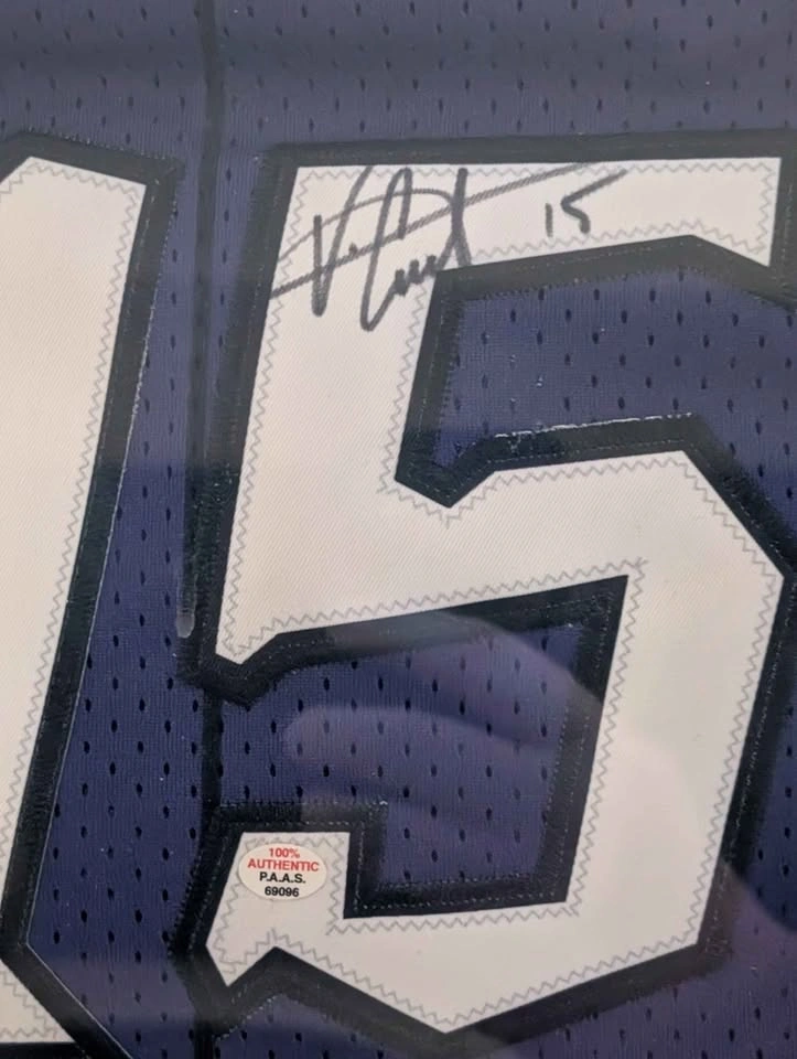 Signed Vince Carter Toronto Raptors Jersey - Authenticated & Fra - photo 2