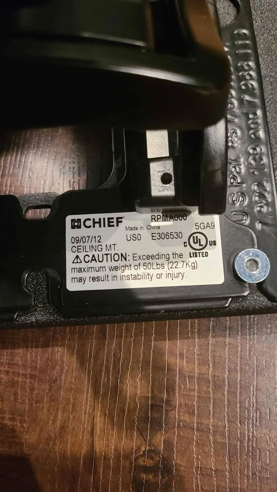 Ceiling mount for projector - photo 2