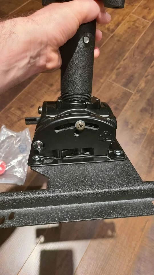 Ceiling mount for projector - photo 3