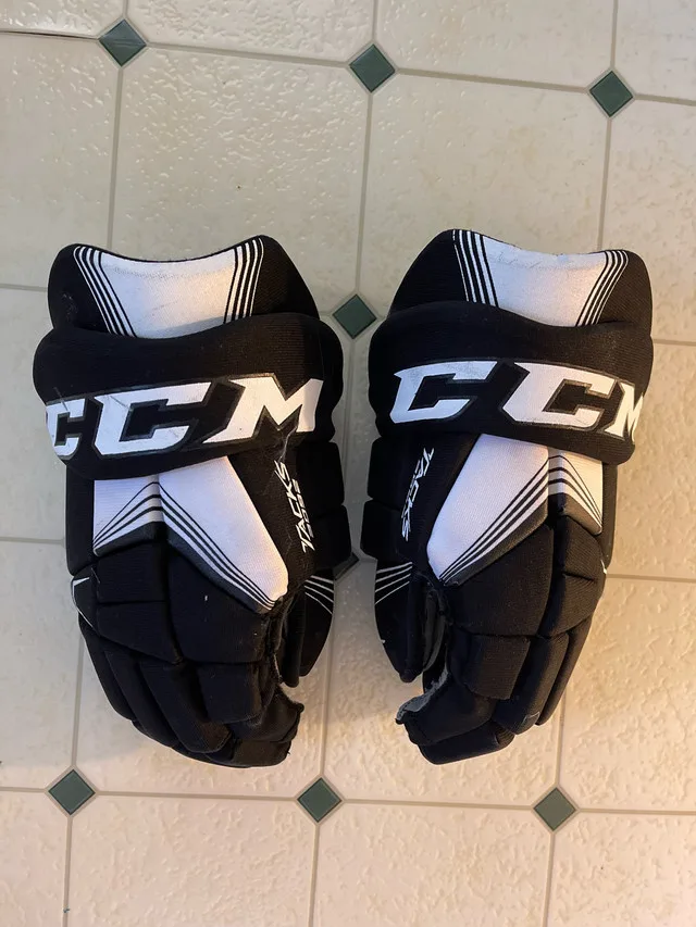 CCM Tacks 3092 Hockey Gloves thumbnail