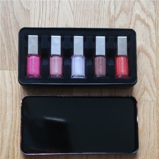 Fenty Beauty Glossy Posse Mini Gloss Bomb Set - photo 3