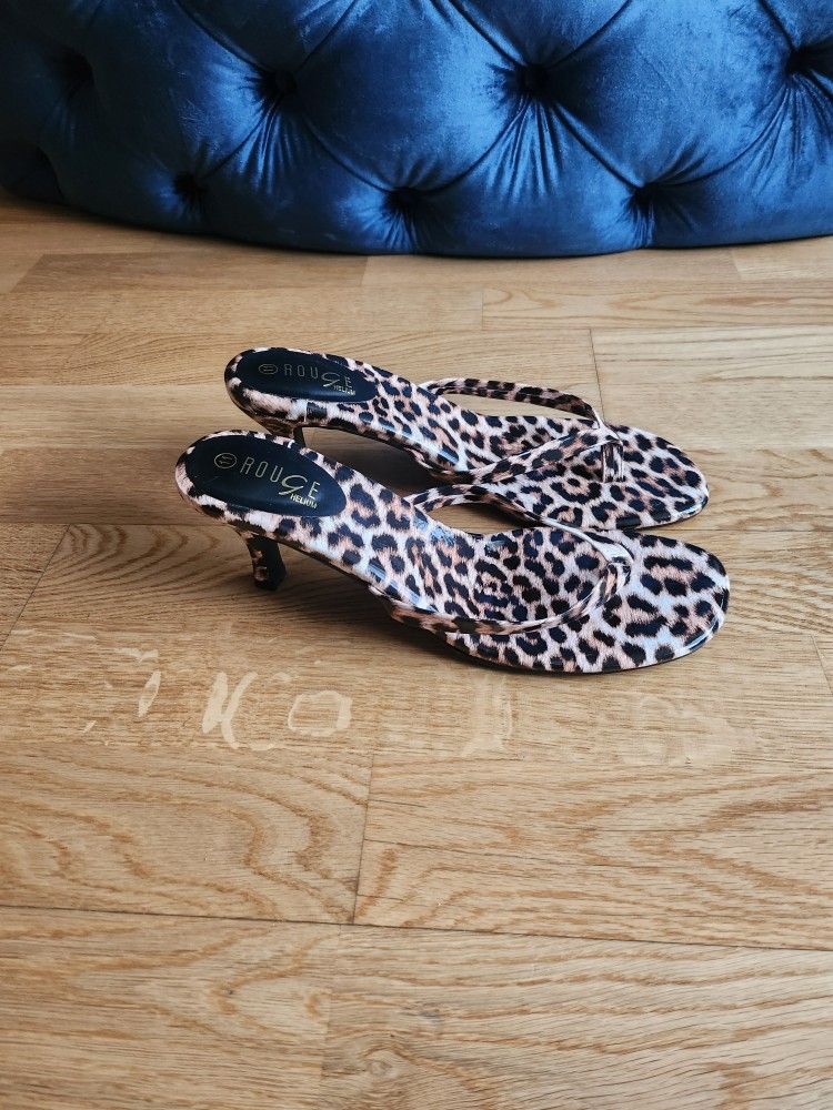 Leopard Print Kitten Heels. - photo 2