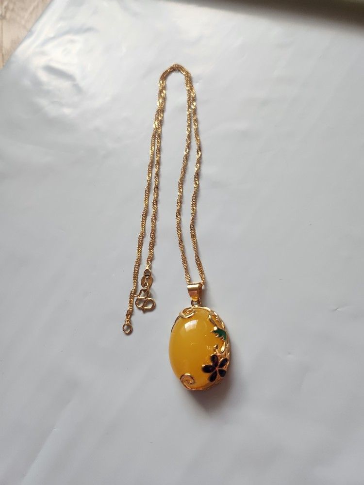 Oval Butterfly Colored Stone