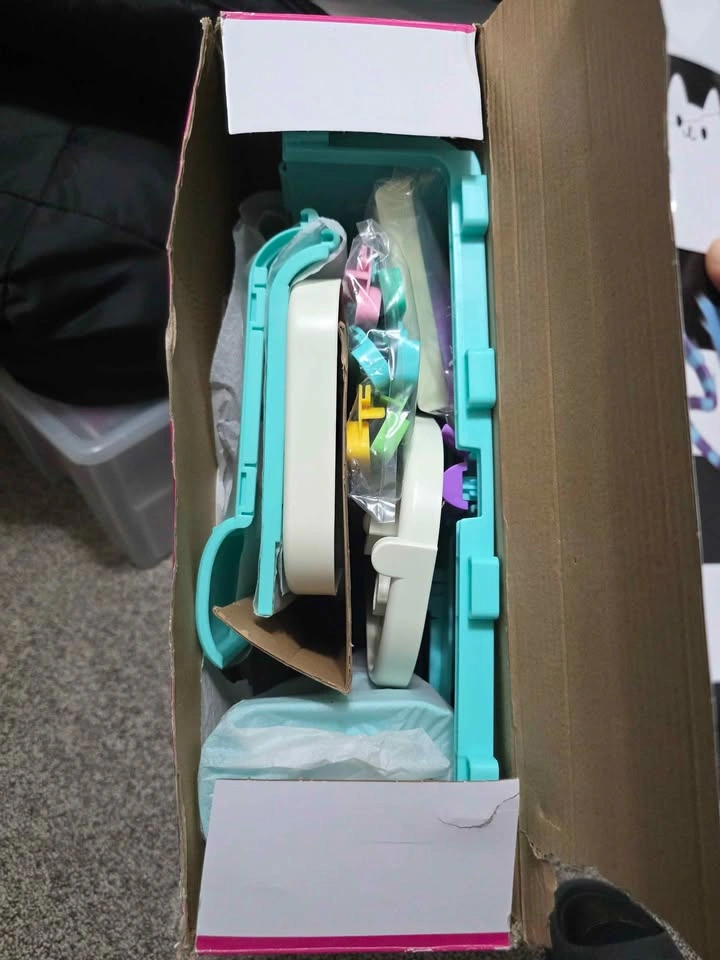 Gabby's Dollhouse Purrfect Dollhouse (Open Box/Damage) - photo 4