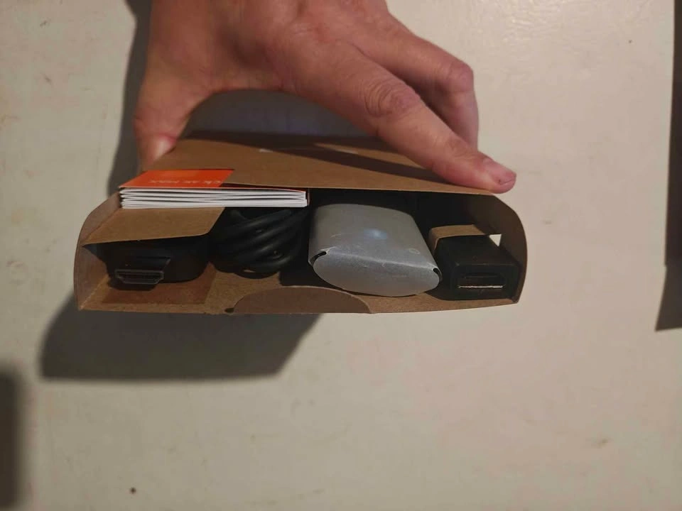 Fire TV Stick 4K Max 16GB - photo 3
