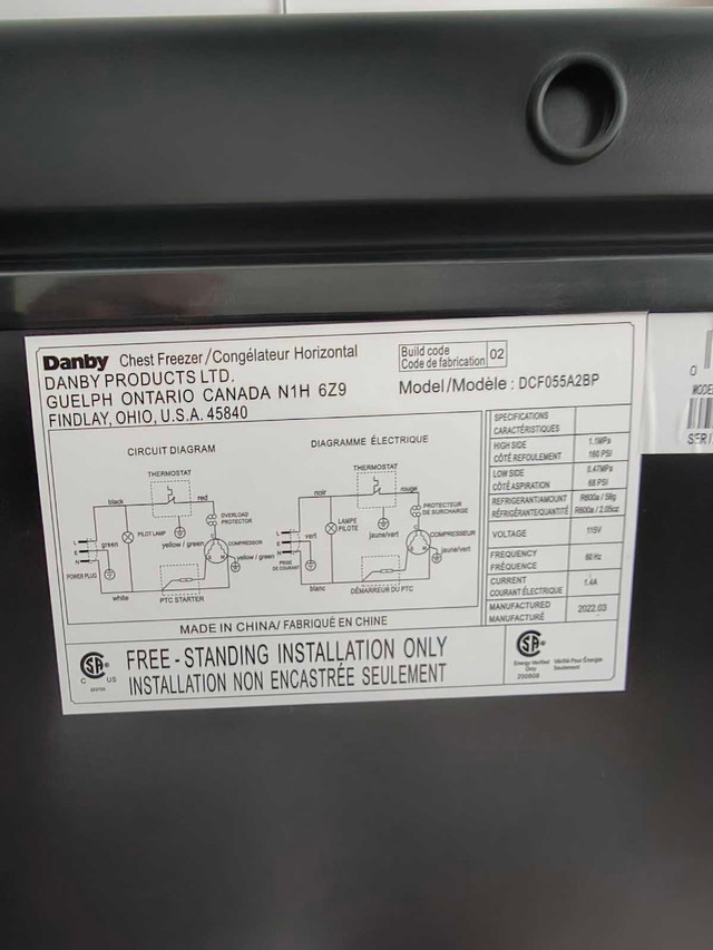 Danby 5.5 cu. ft. Chest Freezer - Black - photo 3