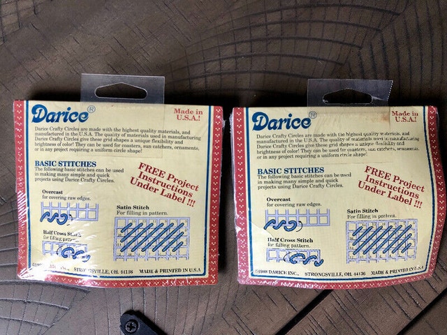 Darice Plastic Needlepoint Circles, 3” (2pkg) Brampton - photo 2