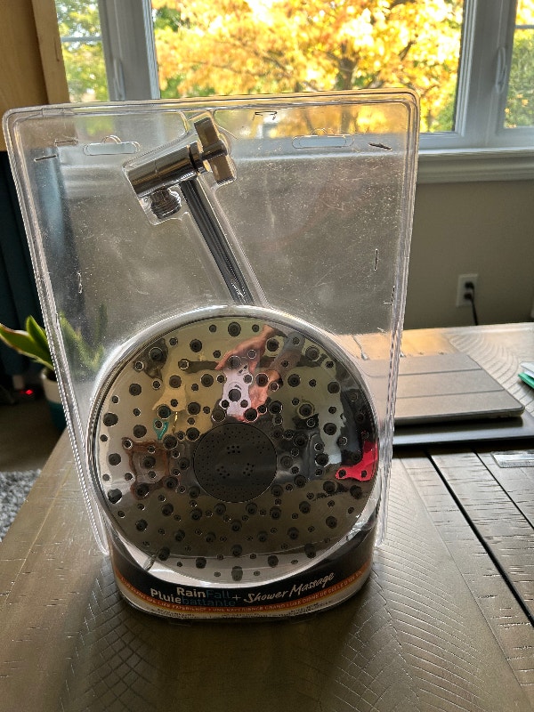 Waterpik 8” Rainfall + Pulsating Massage Head (Brampton) - photo 3