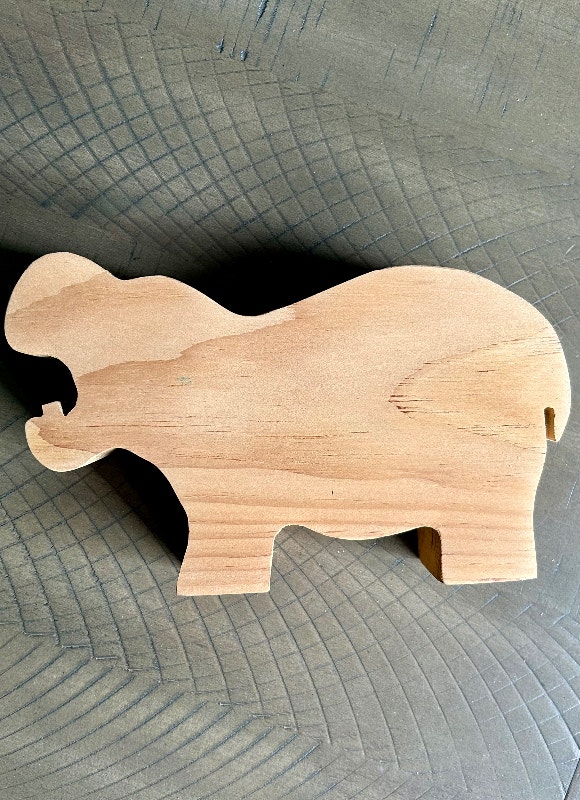 Wooden Hippo Pen/Pencil Holder (Brampton)