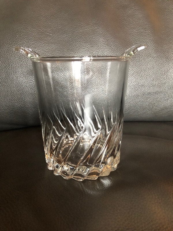 Glass Ice Bucket or Bottle Holder (Brampton)