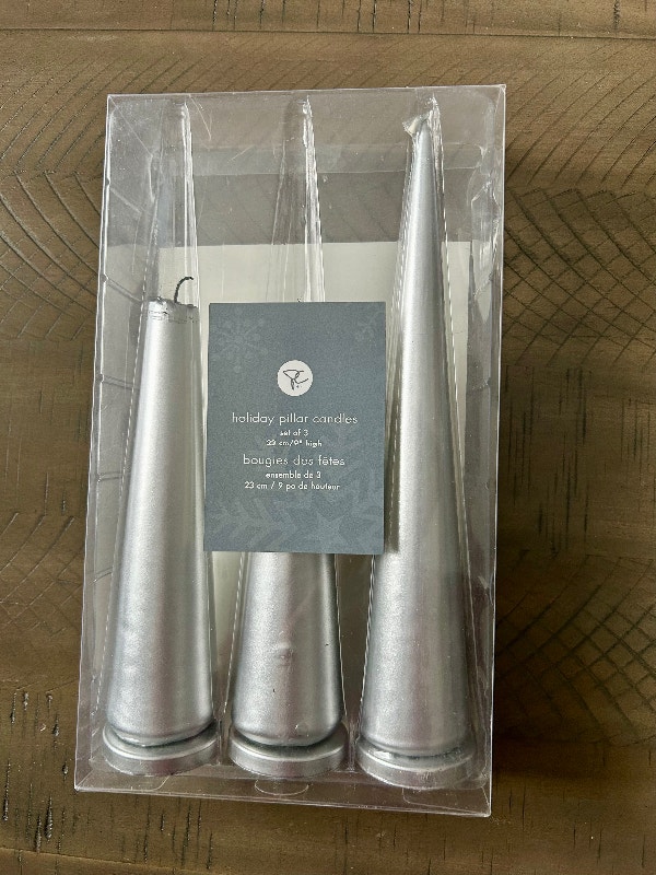 9” Tapered Pillar Candles, New+ Used, Unscented (Brampton) - photo 4