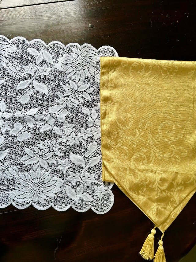 Table Runners, Two Styles, $10 each (Brampton)