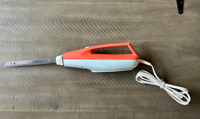 Vintage SEB Electric Knife, Model 525/526 (Brampton) - photo 3