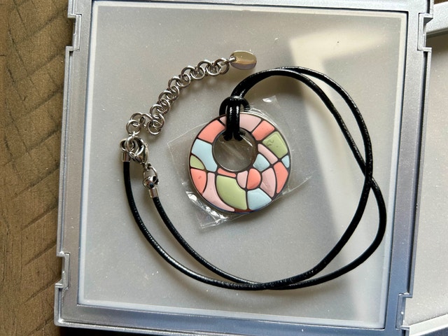 Swatch Bijoux ‘Shades of Pink’ Necklace - photo 2