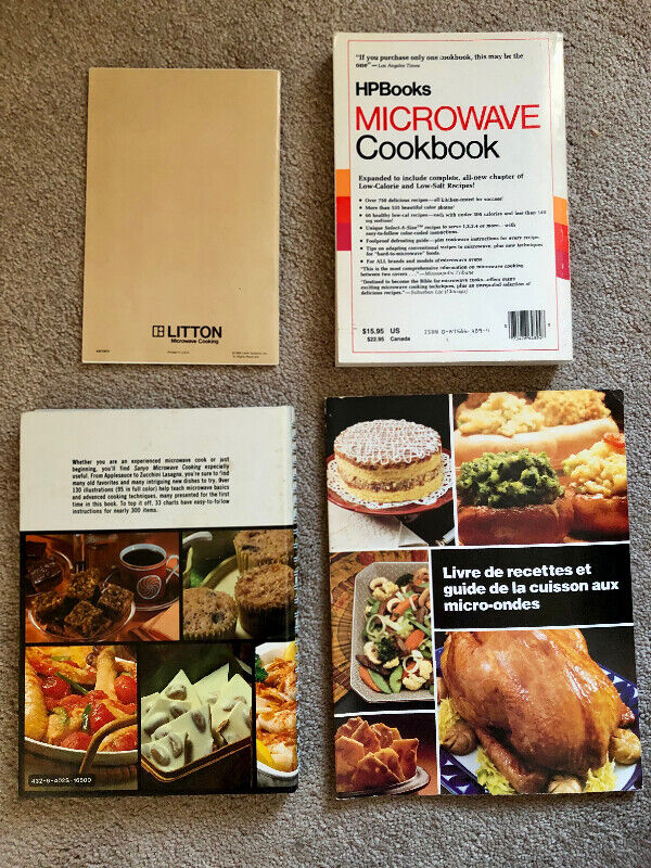 Vintage Microwave Cookbooks - Lot of 4 (Brampton) - photo 2
