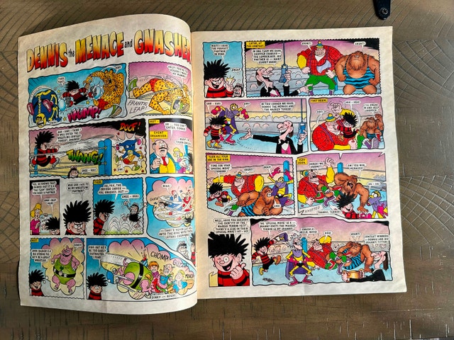 The Beano Comic Book Issue 3257 - Dec 18, 2004 - photo 3