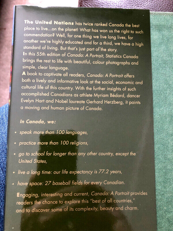 Canada: A Portrait 1995 Book(Brampton) - photo 3