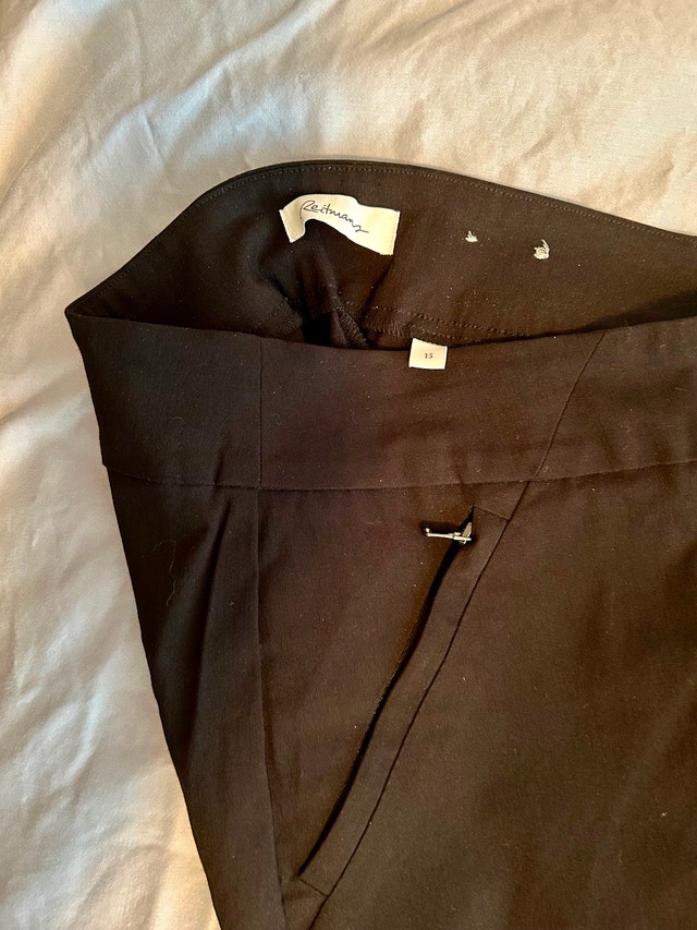 Ladies Pants/Capri, sizes 13-14, lot of 4 (Brampton) - photo 3