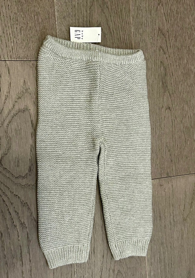 Baby Gap Sweater Pant, New, 12-18 months (Brampton)