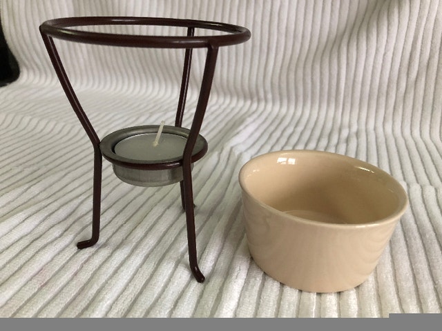 Mini Warming Pot, never used (Brampton) - photo 2