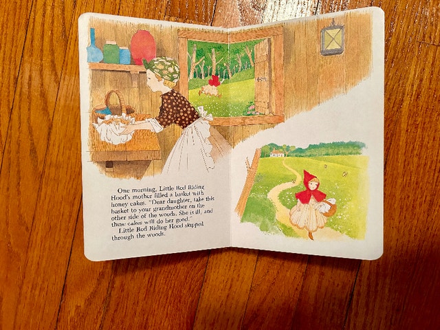 Vintage Fairy Tale Board Books, lot of 2 (Brampton) - photo 3