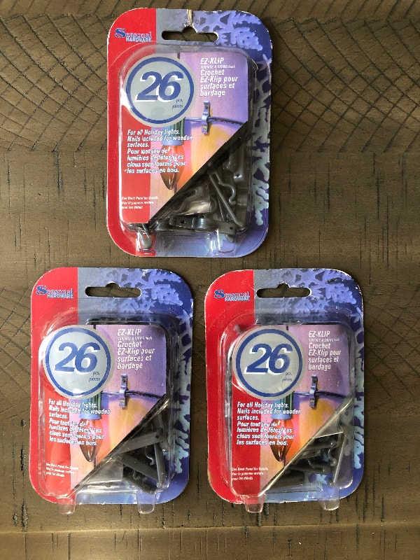 EZ Klips -hang lights/cords- 3 pkgs (Brampton)