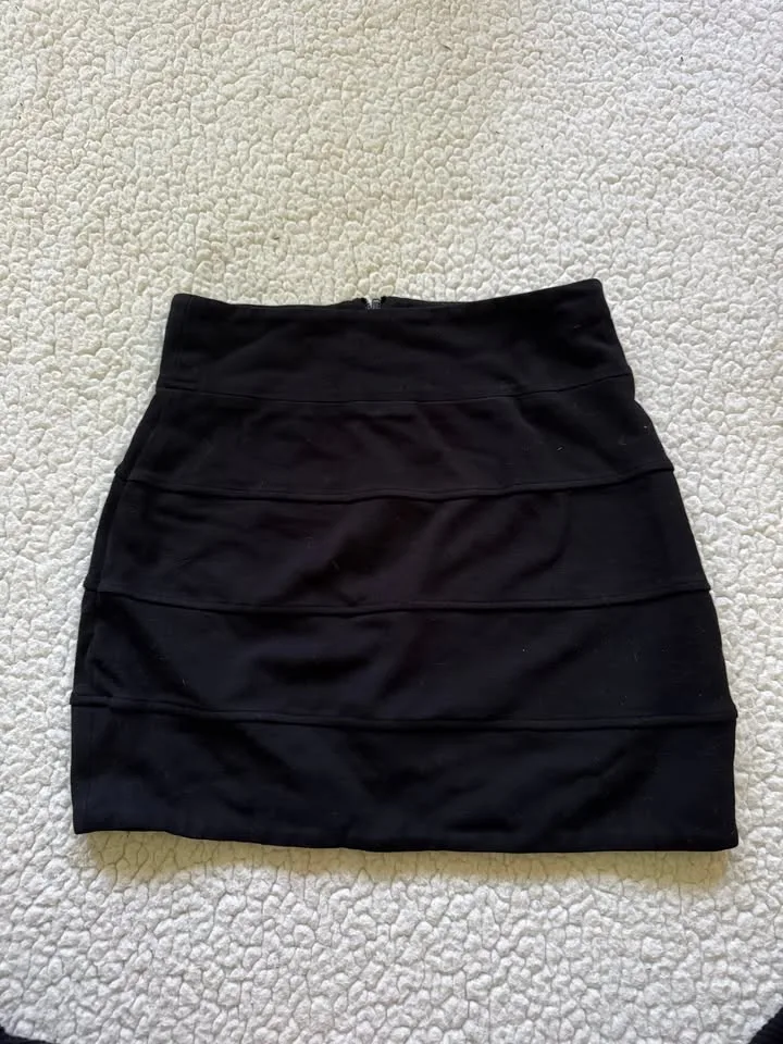 Talula Skirt - Women's Size 6 thumbnail
