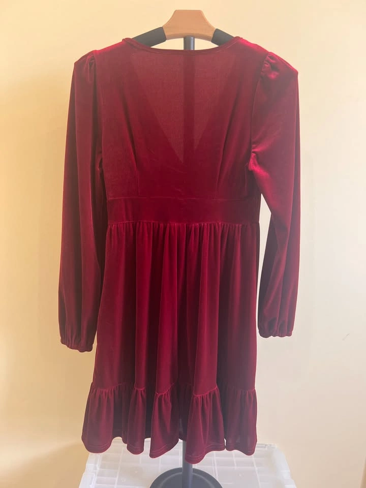 Halara Red Velvet Party Dress - photo 2