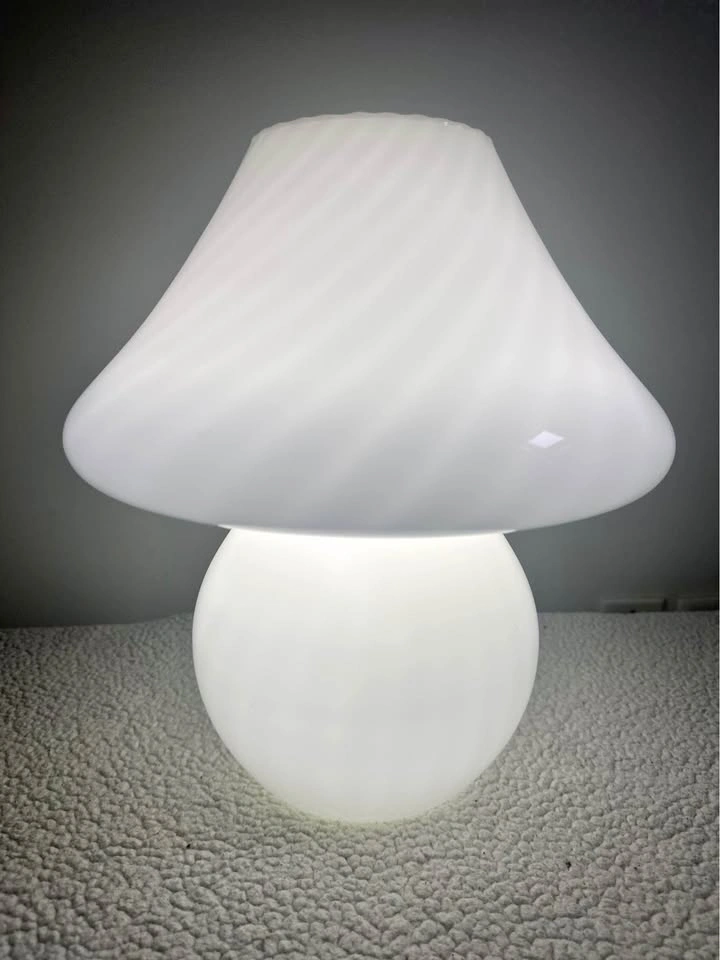 XL Murano Mushroom Lamp (Authentic) - photo 3
